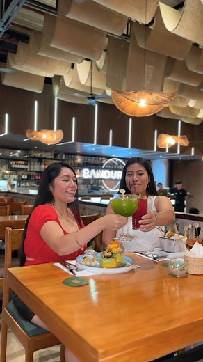 🍽️ EXPERIENCIA BANDURRIA 🍷 Disfruta de sabores auténticos y una atmósfera única. ¡Cada bocado te sorprenderá! 😋✨ Vive una experiencia gastronómica inigualable. 📍 Av. Elcorrobarrutia 192 - Huacho. 📲 Síguenos en: Instagram: @bandurria.restaurante TikTok: @restaurante.bandu Bandurria Restaurant, un lugar auténtico. | Bandurria Restaurante