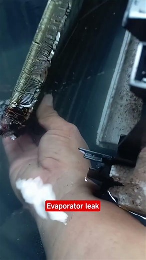 Evaporator leakage. #hvacmaintenance #coolingsolutions #airconph