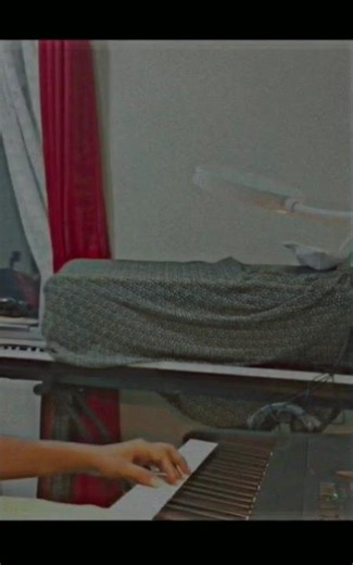 #cover #piano #titanic