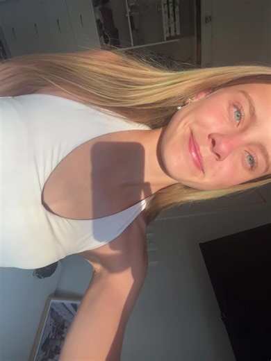 hoolieee_1234 (@hoolieee_1234)’s videos with we fell in love in october - girl in red