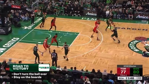 outside of Jokic and LeBron, is there a single non-PG that you can wholeheartedly say is a better playmaker right now than Jason Tatum? i’m not so sure you can. his combination of size, vision, creativity, willingness, and scoring gravity is hard to beat.