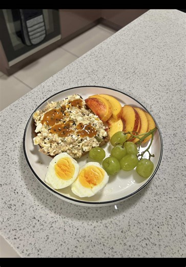 A Day in the Life with Gracie