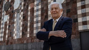 El multimillonario mexicano que resguarda el arte del exilio español