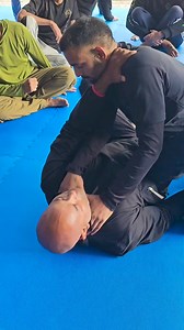Shifu Kanishka Combatives 2.0 and Rapid Assault Tactics Self Defense Training #shifukanishkacombatives #Jeetkunedo #paulvunak #bjj #training #pekititirsiakali #focus #mma #martialarts #fma #jiujitsu #shaolin | Shifu Kanishka Combatives