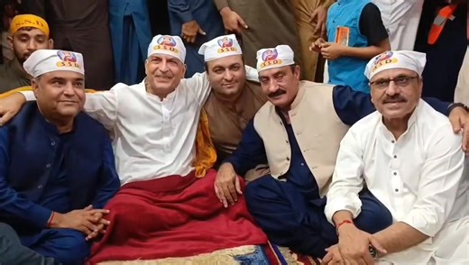 43K views · 2.7K reactions | Dr. Darshan Punchi MNA with Sain Sadh Ram Sahib, Senator Dhanesh Palyani, Senator Dr. Ashok Ratnani and MPA Ravi Kumar at Sacho Satram Dham Raharki Sahib. | Dr: Darshan Punchi | Facebook