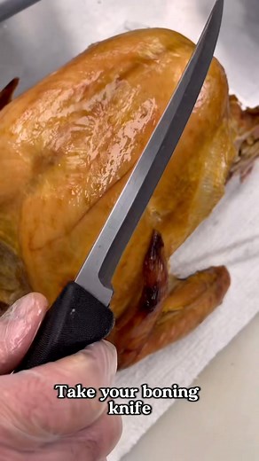 1.6M views · 1.4K reactions | 旅 How to carve your Thanksgiving turkey 旅 DeCicco & Sons Chef Rich Choate leads us through this step-by-step to help you carve, and display, your turkey this year. #thanksgivingturkey #thanksgivingdinner #thanksgivingday #cookingtips #turkeydinner | DeCicco & Sons Larchmont | Facebook
