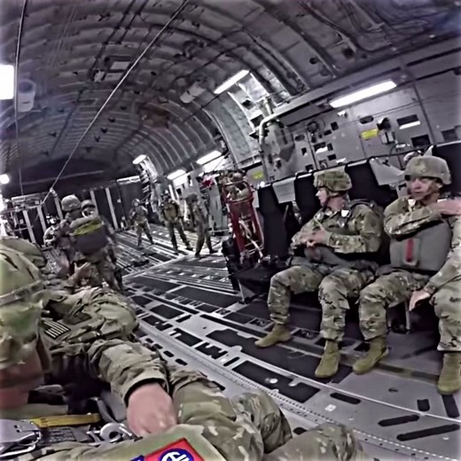 Airborne jump POV 😍 #fypシ #foryoupage #specialforces #military #soldier #militaryedit