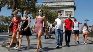 Paris expands mandatory face mask zones, infection rate hits post-lockdown high