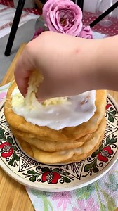Langosi cu smantana si cascaval. #langosi #retetesimple | Ella Cooking