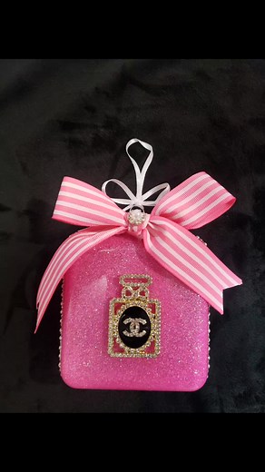 7 comments | Decorated Glass Ornaments | Heart to Art DIY with Maria | Facebook