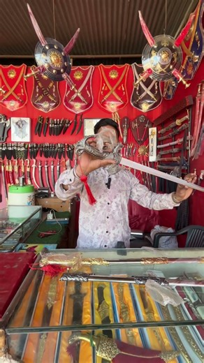 Dragons swords। sword shop VeeruSikligar Chittorgarh talwar market Indian sword market #sorts