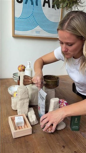 'Tis The Season For A Festive Window Display