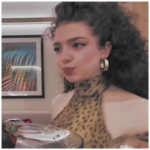 SCP Community: Unique Edits and Creative Panning Techniques