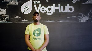 30K views · 404 reactions | What an inspiration! GW Chew is a vegan chef, activist, and founder of The Veg Hub —a nonprofit restaurant bringing delicious plant-based food to Oakland, CA. | Mercy For Animals | Facebook