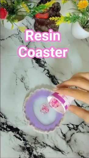 💜Making purple resin coaster #diy #resin #resinart #resincoasters #resinforbeginners #resincoasters