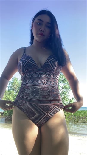 Beach Style Outfit Inspiration for Summer