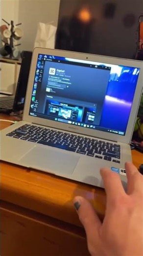 Win 11 25H2 on a mid 2013 MacBook Air vs Win 10 22H2 on a Compaq Presario CQ61 final demo part 1