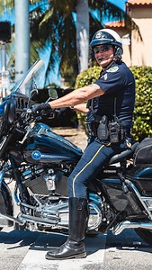 🚦When the motorman realizes you’re taking his photo🚦 Ofc. Villegas waiting for the light to turn green in Little Havana. A friendly reminder to Drive Safe and Watch for Motorcycles. 📸😎🤙 #motorman #miami #harleydavidson | Miami Police Department