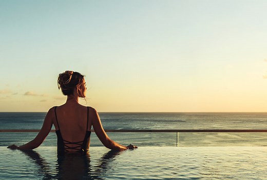 ESPACIO The Jewel of Waikiki | Luxury Hotel | Aqua-Aston