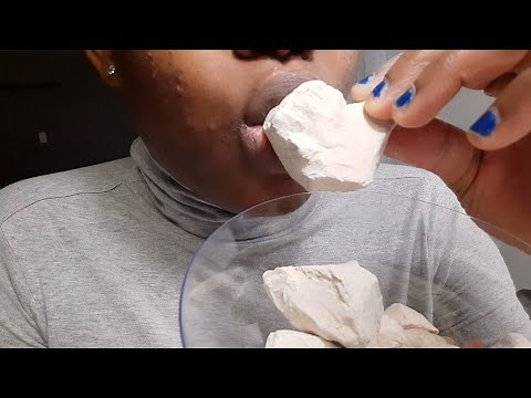 ASMR Chalk crunching /#MaxASMR/edible clay eating
