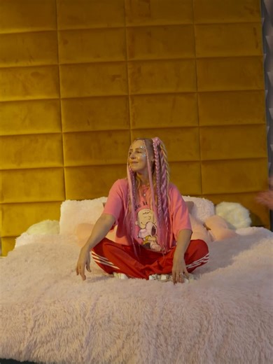 LOONAofficial on Reels