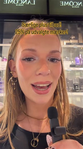 @matas_slotsarkaderne on Instagram: "Særlige plus tilbud!☀️ Lige nu kan du som Club Matas plus medlem spare 25% på lækre mærker som Australien Bodycare, Clarins og Raunsborg! Club Matas plus koster 39kr./md! Du får ekstra goder som: 💛Fri fragt til døren! 💛Ekstra tilbud hver 14. dag! 💛3x point ved dine køb! Du kan blive Club Matas plus medlem i din app eller komme ned i butikken så kan vi hjælpe dig! Vi ses i butikken! *Tilbuddet gælder fra 25.12.2025 til 07.01.2026 for Club Matas Plus medlemm