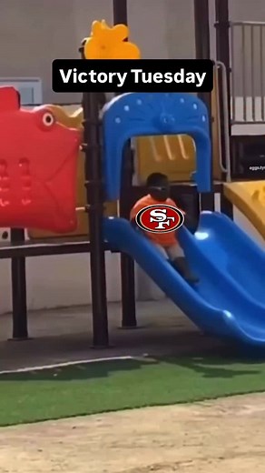Sliding into #49ers Victory Tuesday | Thesfniners