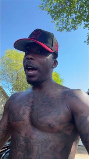 G-wagon on the road to 50 subs I jus wanna get in the game coach