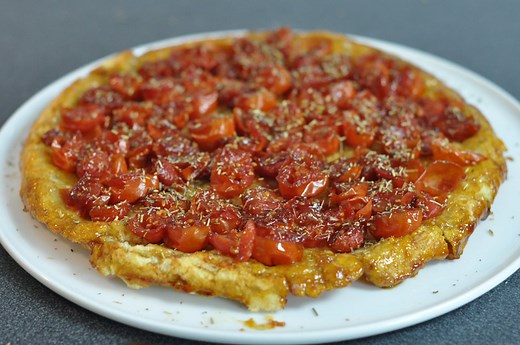 Tarte tatin aux tomates cerises et herbes de provence