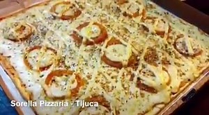 265K views · 737 shares | Sorella Pizza Quadrada Tijuca - Desafio você a não ficar com água na boca e não pensar em nós ligar (3738-2762 ou 64) após ver o vídeo abaixo. Será que você vai resistir??? Duvido!!!  Lembrando que trouxemos essa maravilha do Sul da Itália diretamente para você ...  Atendemos a Grande Tijuca! | Sorella Pizzaria - Tijuca | Facebook