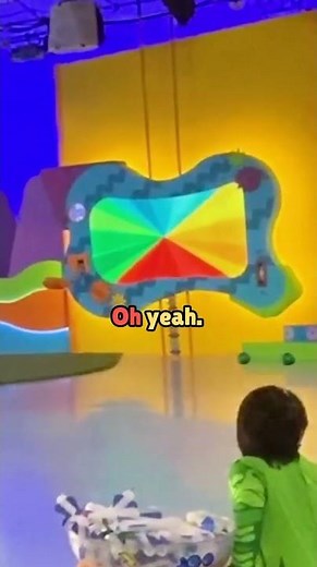 Alien Ryan Saves Daddy from UFO!