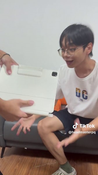 Funny iPad Keyboard Memes Compilation