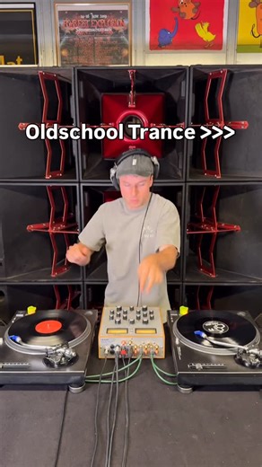 SLIN on Instagram: "90s Oldschool Trance ❤️‍🔥"