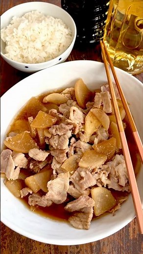 Cook rice and pork daikon in a rice cooker! #freetime #timesaver #simplecooking #easycooking #pork