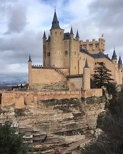 Spain is home to the most beautiful castles 😍🏰 | UNILAD Adventure