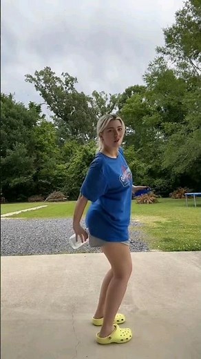 The girl farted into the jar. Fire explosion from fart