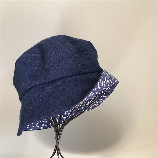 Chapeau ROSINE Marine Fleuri Réversible - Etsy