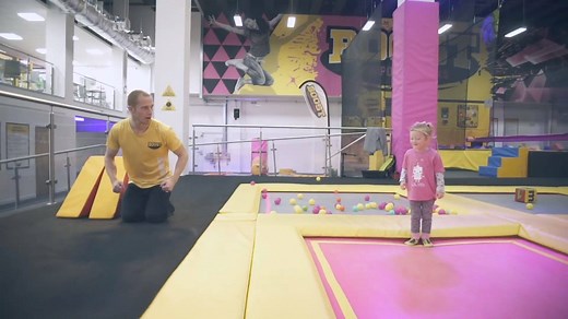 🤩 Give your family a boost at Boost Trampoline Parks! 🤩 👉 http://bit.ly/BoostTrampolineParks_DOWTK Based in Leicester and Northampton, there's over 50 interconnected trampolines and a choice of amazing activities! Plus, with 'Mini's Explore', little ones aged 4 and under can join in the fun too! 🤫 𝗣𝘀𝘀𝘁! 𝗢𝘂𝗿 𝗺𝗲𝗺𝗯𝗲𝗿𝘀 𝗲𝗻𝗷𝗼𝘆 𝟮𝟬% 𝗢𝗙𝗙 𝗕𝗼𝗼𝘀𝘁 𝗝𝘂𝗺𝗽! | Day Out With The Kids