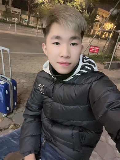 Video của Mùa Xuân 2028🫥 (@1.3.0.9.2.0.0.7) với bản nhạc âm thanh gốc - ~nh.hanh~