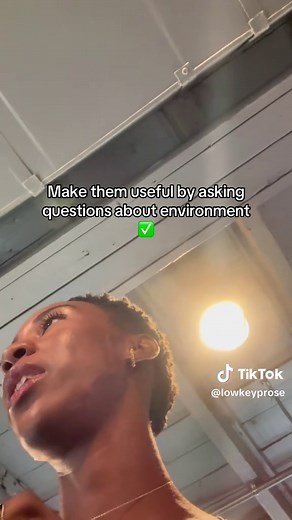 Master Small Talk: Easy Tips for Better Conversations