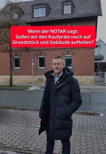 Der teuerste Satz beim Immobilienkauf? 😳👇 „Ist mir egal.“ Teile das. Oder speichere es. Damit du diesen Fehler nie machst. Was die meisten NICHT wissen: Nicht der Kaufpreis macht dich reich. Sondern wie er aufgeteilt wird. Denn nur der Gebäudeanteil kann steuerlich abgeschrieben werden. Und genau deshalb solltest du beim Notar nicht sagen: „Ist mir egal.“ Sondern: 👉 „Ich möchte den Gebäudeanteil möglichst hoch und nachvollziehbar ansetzen.“ Diese eine Entscheidung kann deinen Cashflow über Ja