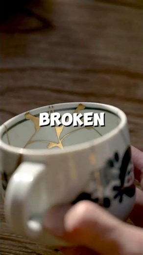 Kintsugi: The Japanese Art of Repairing Pottery with Gold