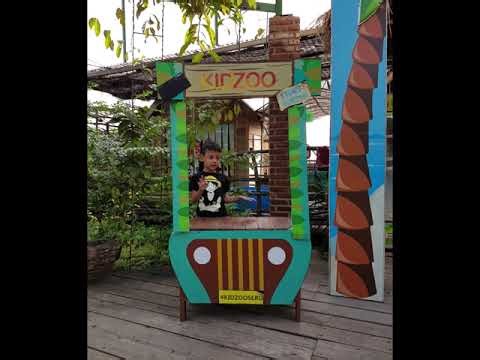 Paris Van Java. Aug 2019. Slideshow. Part 01.