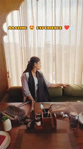 A asthetic day in my life 🍁🌷 #trending #minivlog #asthetic #foodie #resturant #outing #shorts