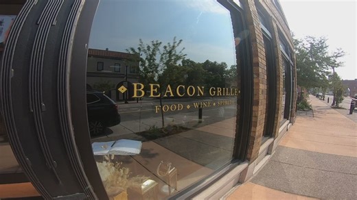 Out 2 Eat at Beacon Grille