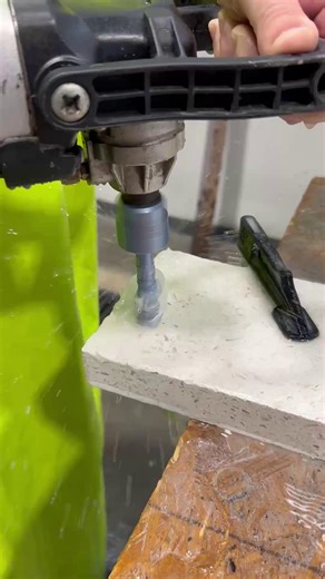 💥 CUT THROUGH VIRTUALLY ANYTHING WITH CONFIDENCE 💥 Introducing the Alpha® WLB Laser Core Bits – built for power, speed, and performance. 🔹 Perfect for cutting through thick material 🔹 Handles porcelain, sintered slabs, granite, engineered stone & more 🔹 Designed for jobsite faucet/mounting hole drilling 🔹 5/8”-11 thread fits most high-speed grinders 🔹 Wet Use Only 🔹 Available in diameters from 3/8” to 1/2” Get yours here: https://www.alpha-tools.com/Pages/ProductDetails.aspx?PageCode=285