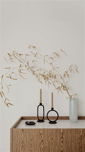 KEELI NICOLE • Marketing + Mindset Coach on Instagram: "You were not put on this earth to be like everyone else. Let me help you find your voice again so you start to fall in love with creating content and being paid 💸 Comment “777” and I will show you how to burn the damn rule book and feel ALIVE on this platform again 🤯🥵🔥"