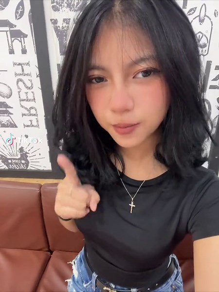 Videos de Seinn Lei Koko (@coh_317) con “original sound - Mĝ Miñ (tgi) - Mg Min”