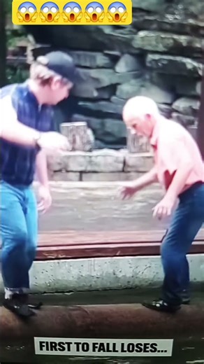 Log rolling compitation who first to fall loses