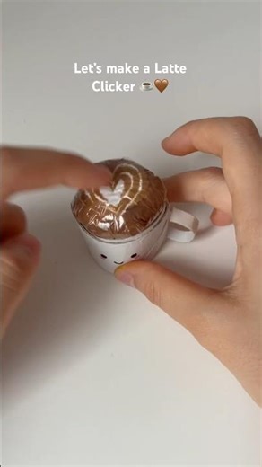 DIY Latte clicker! #diy #diyideas #diycrafts #craft #clicker #fidget #papercraft #craftideas
